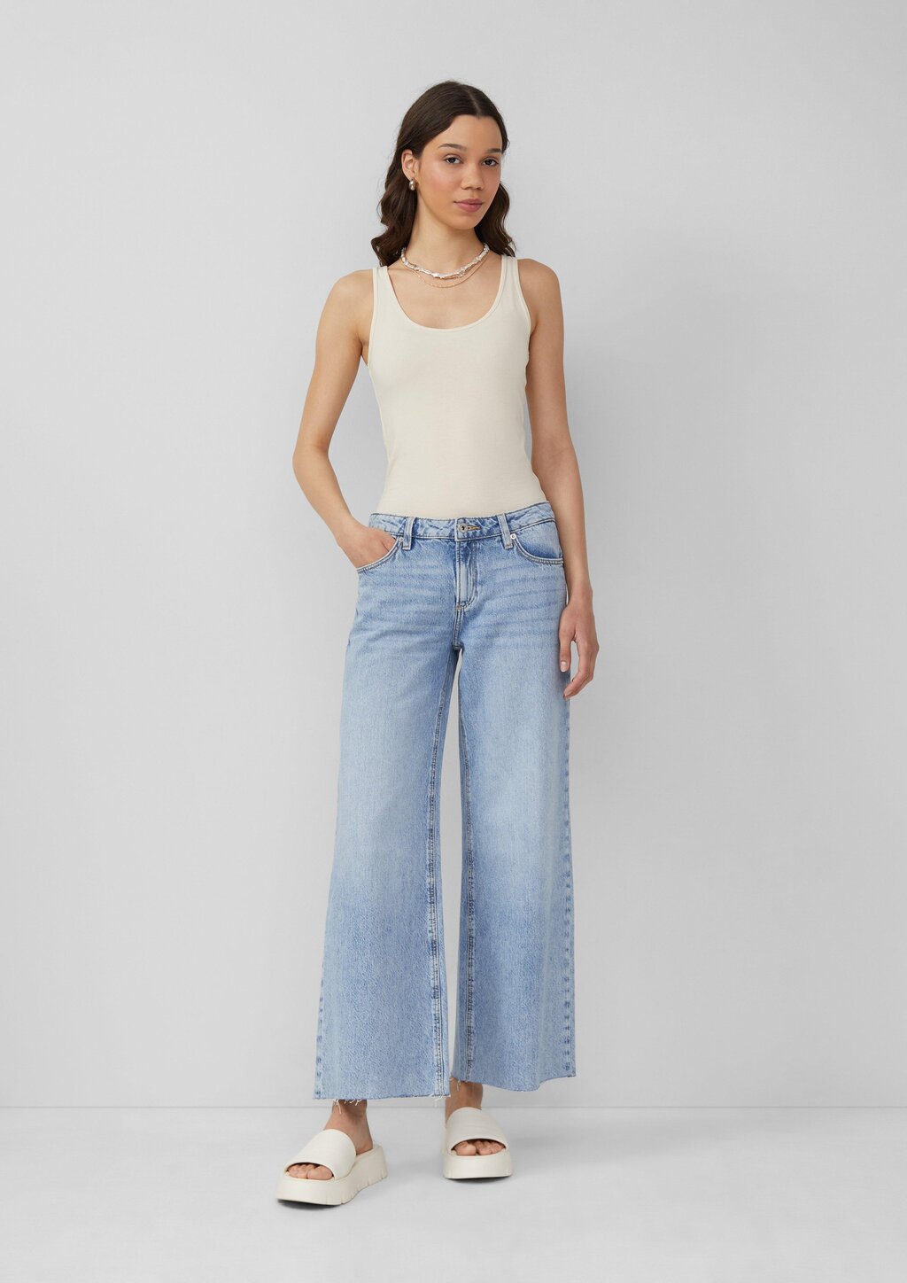 Elastisches Tanktop im Slim Fit