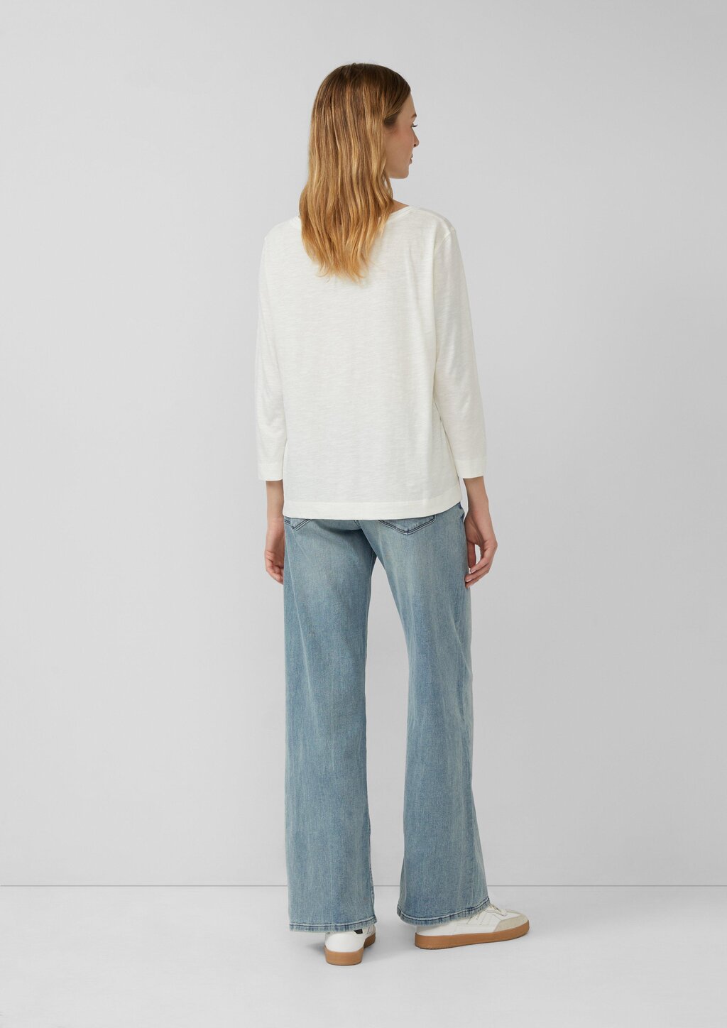 3/4-Armshirt aus Baumwoll-Flammgarn mit tiefem V-Ausschnitt