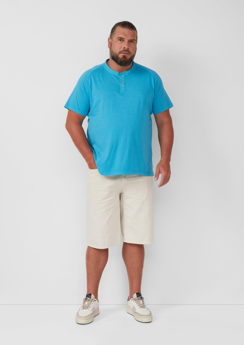 Henley-T-Shirt mit Raglanärmeln und Garment Dye