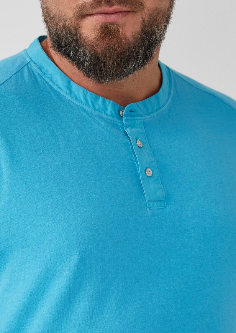 Henley-T-Shirt mit Raglanärmeln und Garment Dye