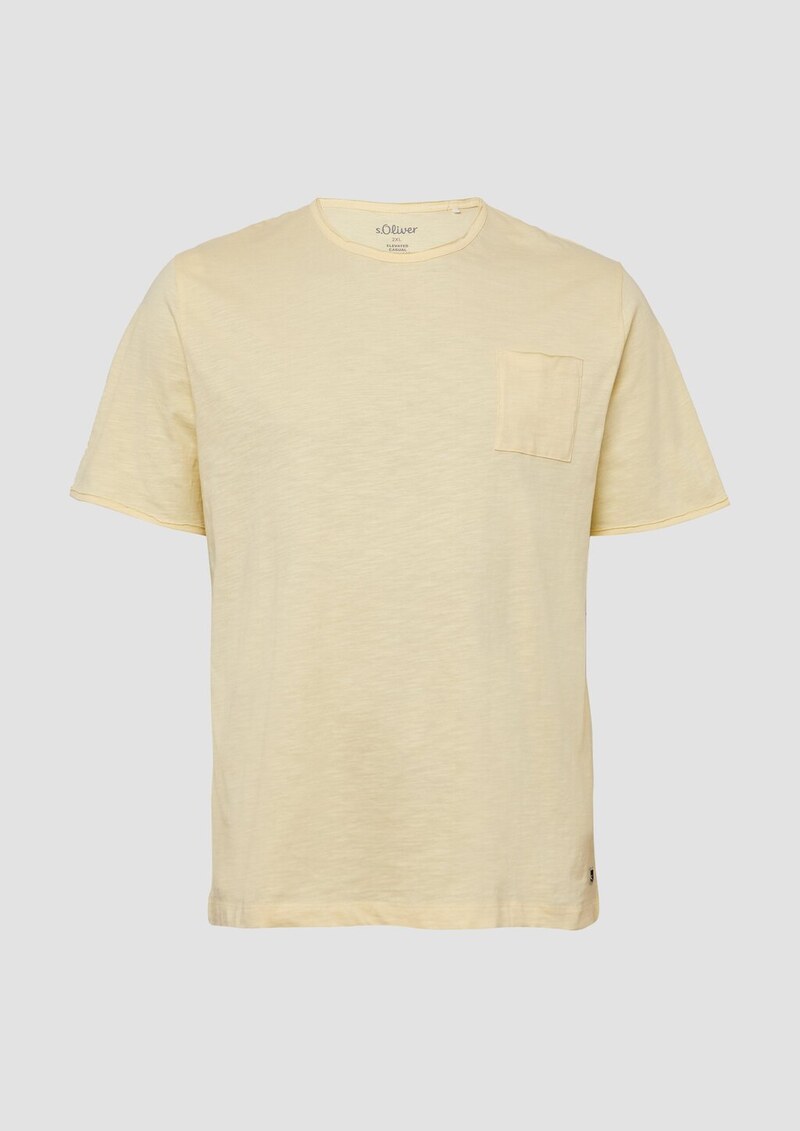 Flammgarn-T-Shirt mit Brusttasche und offenen Kanten