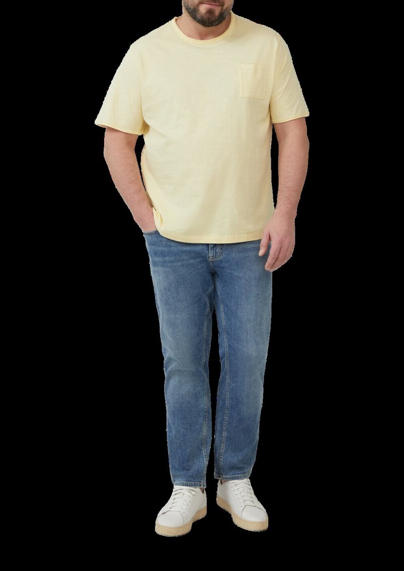 Flammgarn-T-Shirt mit Brusttasche und offenen Kanten