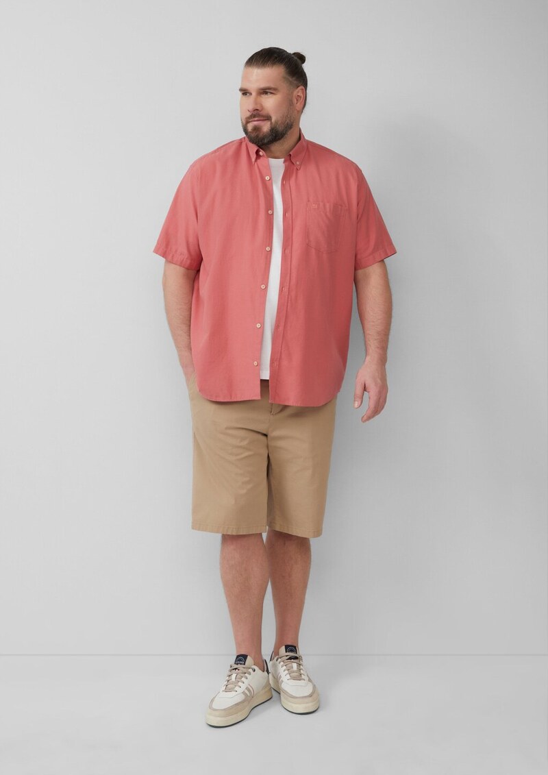 Regular Fit: Kurzärmeliges Twillhemd mit Button-Down-Kragen