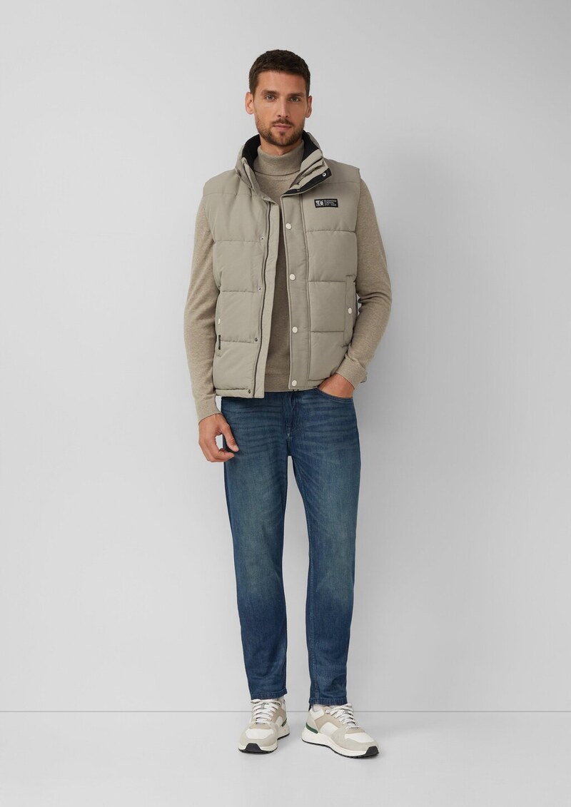 Sportive Steppweste mit Logo-Details