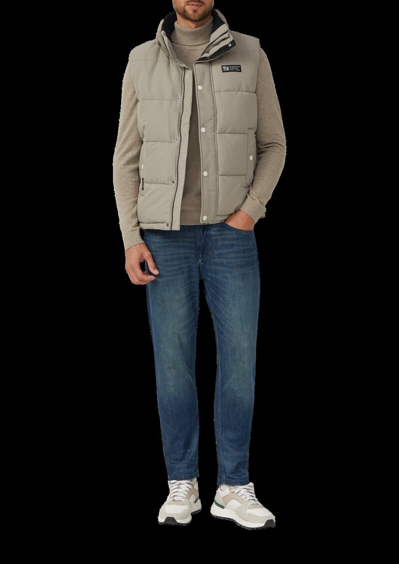 Sportive Steppweste mit Logo-Details