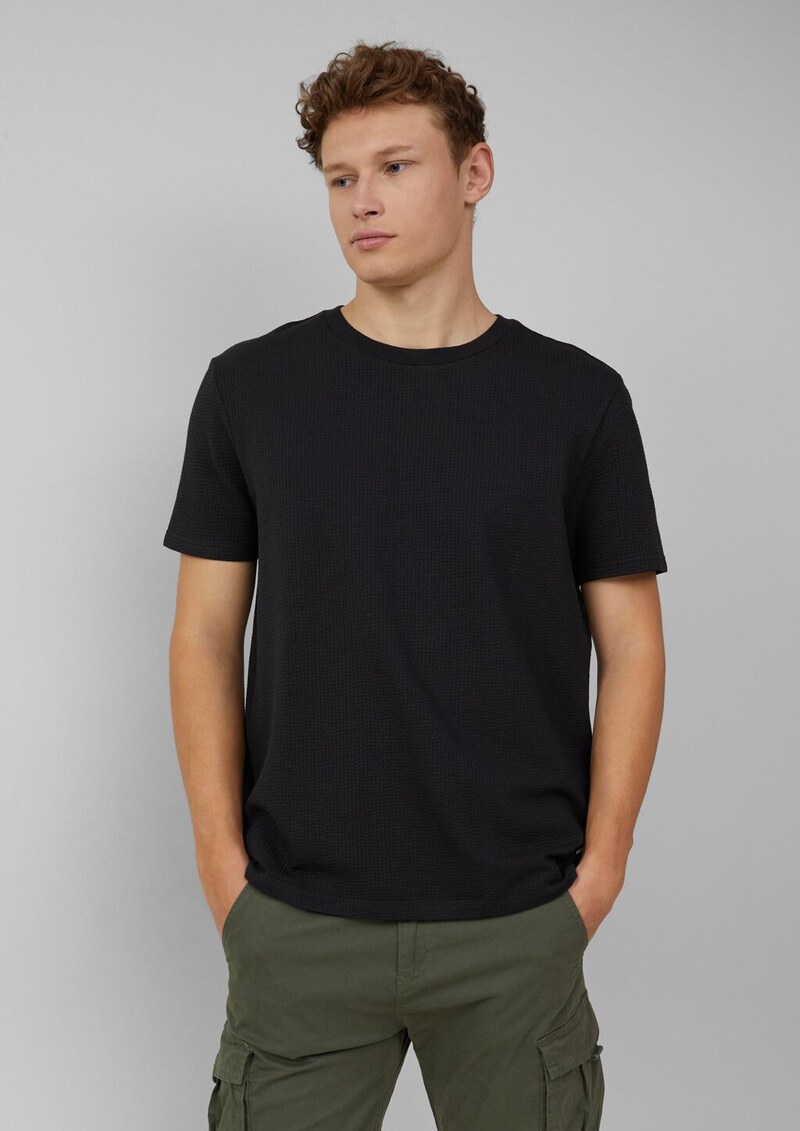 T-Shirt aus Strukturware