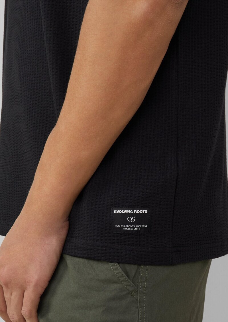 T-Shirt aus Strukturware