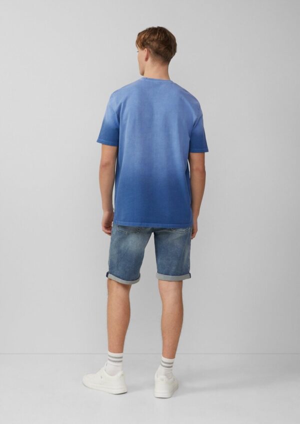 T-Shirt mit Farbverlauf und Artwork