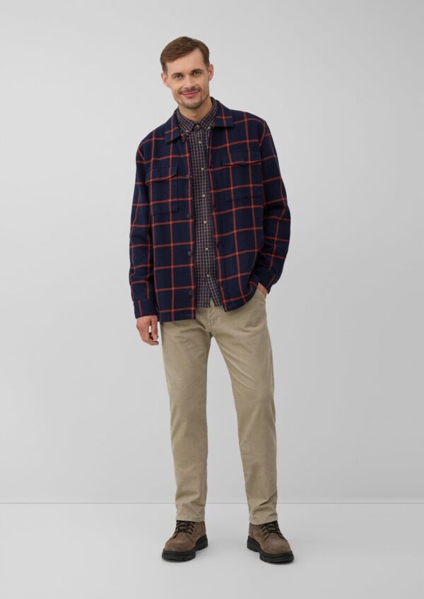 Kariertes Overshirt mit Kentkragen und Brusttaschen