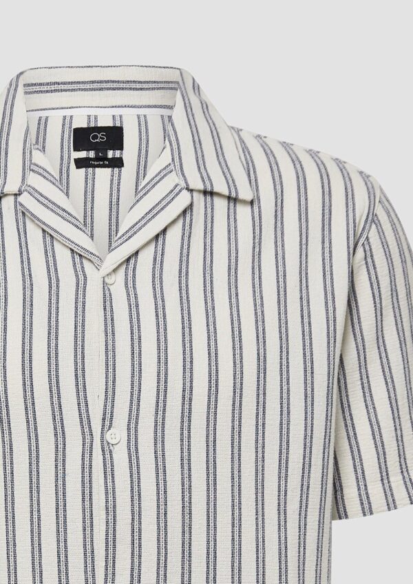 Resort Fit: Hemd mit Strukturstreifen