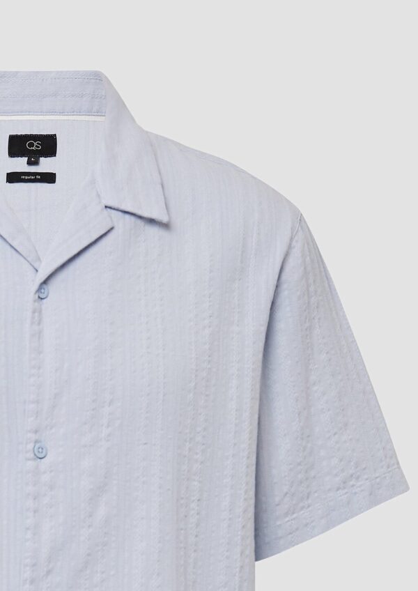 Resorthemd in strukturierter Ware mit Seersucker-Effekt