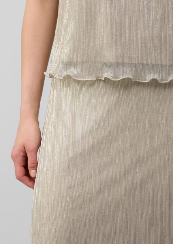 Lockeres Plisseetop mit Glitzergarn