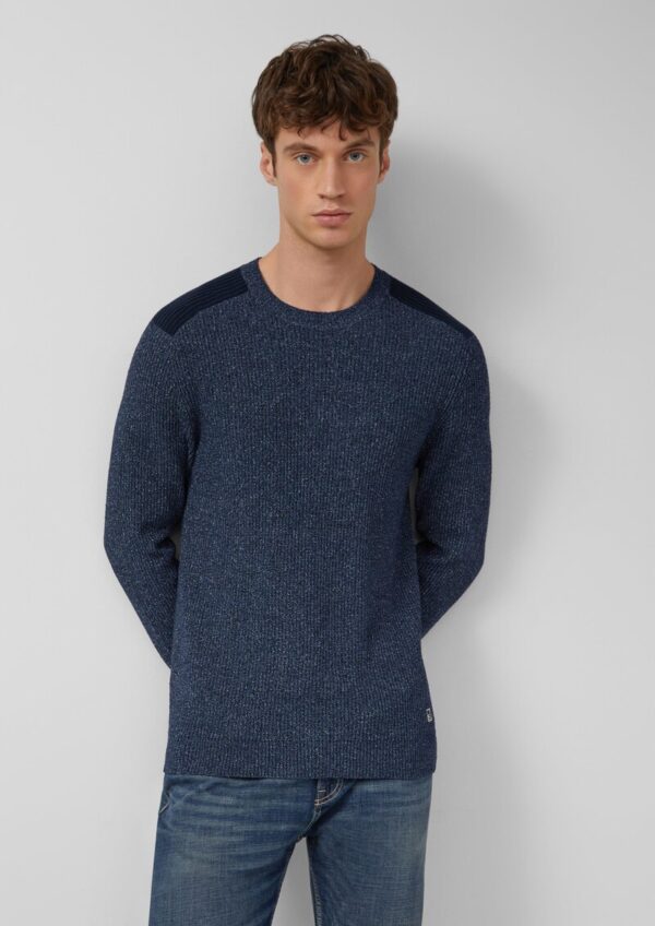 Pullover aus Moulinégarn mit Schultereinsätzen