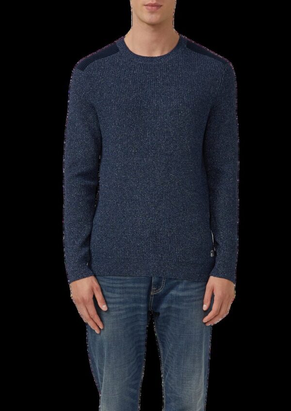 Pullover aus Moulinégarn mit Schultereinsätzen