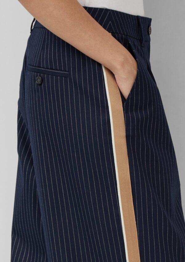 High-Rise-Hose mit Bundfalte und Nadelstreifen