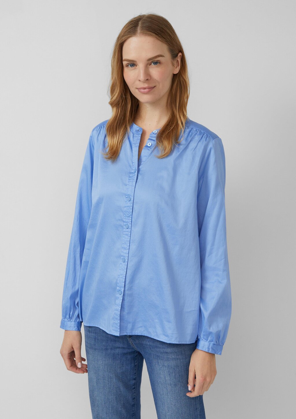 Stehkragen-Bluse aus leichtem Baumwoll-Satin