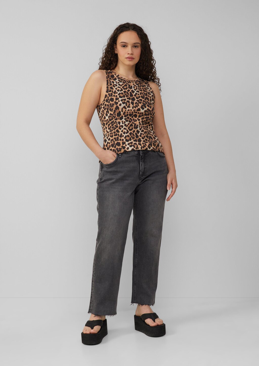 Ankle-Jeans / Slim Fit / Mid Rise / Straight Leg