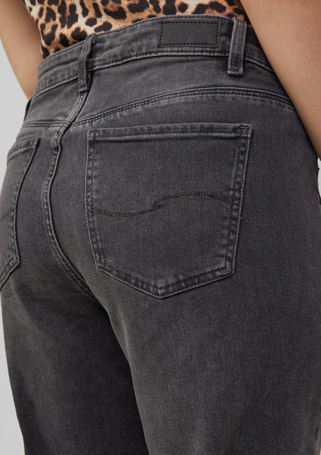 Ankle-Jeans / Slim Fit / Mid Rise / Straight Leg