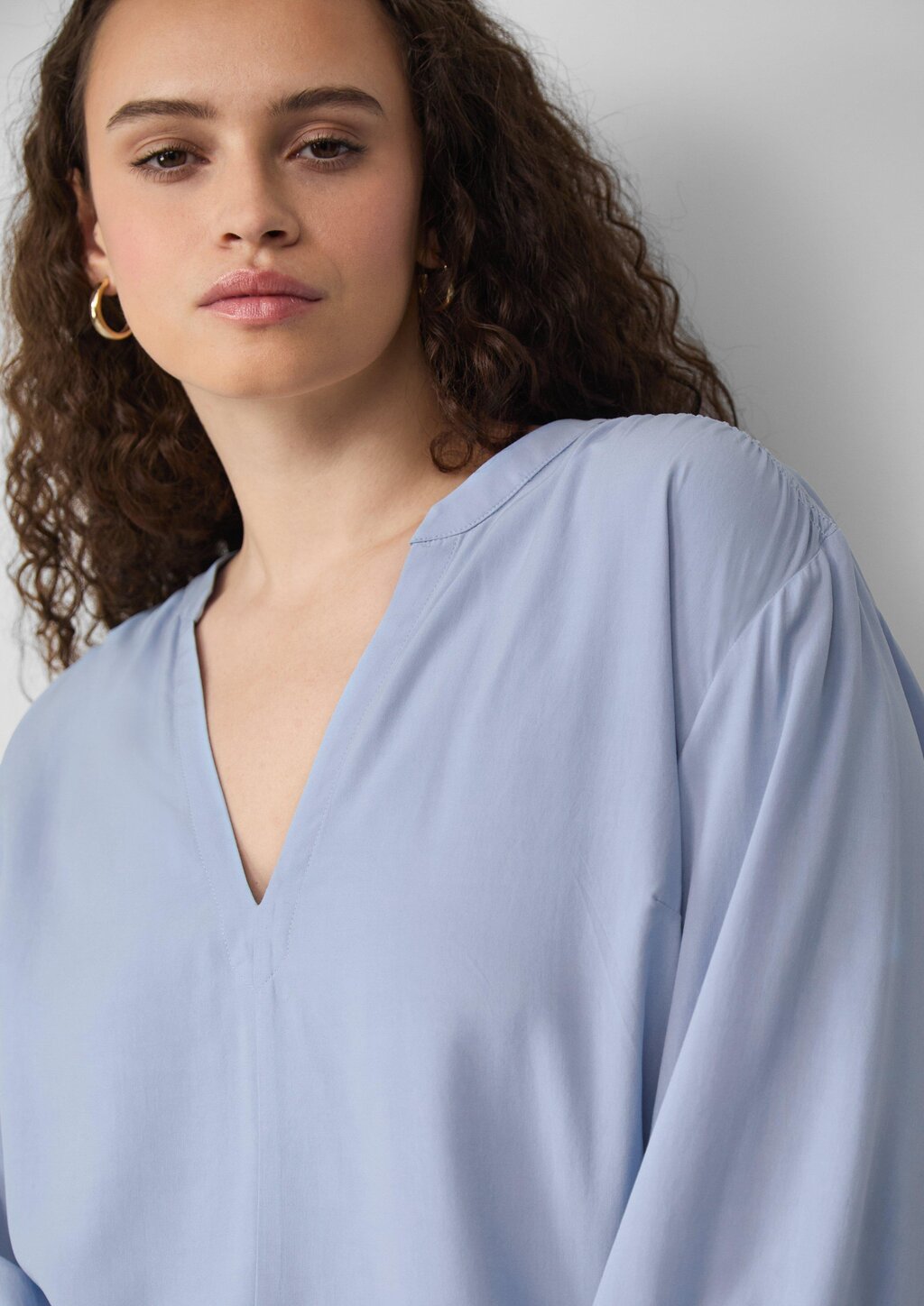 Bluse aus Viskose mit Smok-Detail