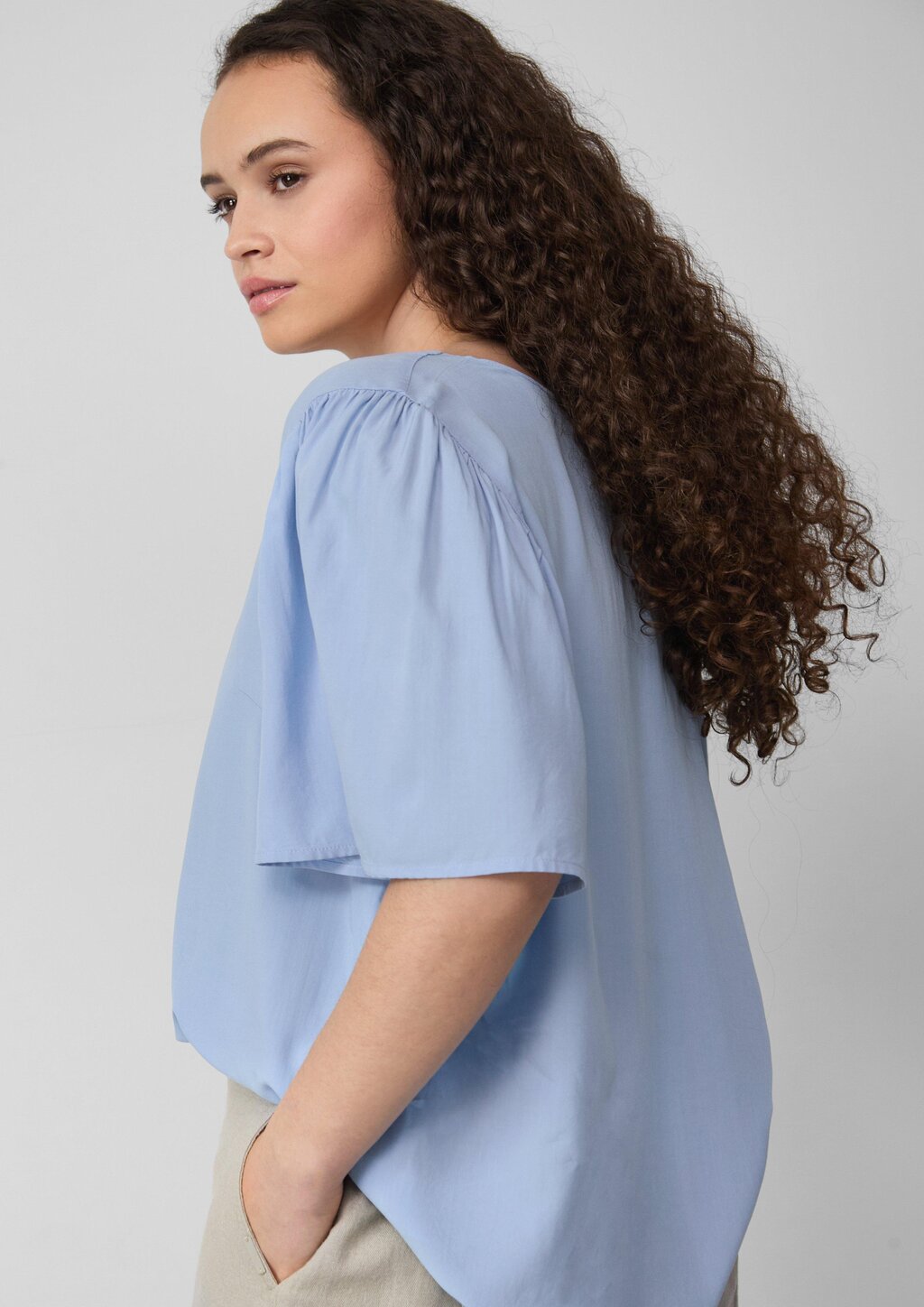 Bluse mit Puffärmeln