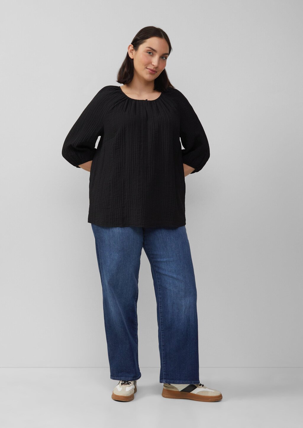 Strukturierte Relaxed-Fit-Bluse mit Raffungen und Raglanärmeln