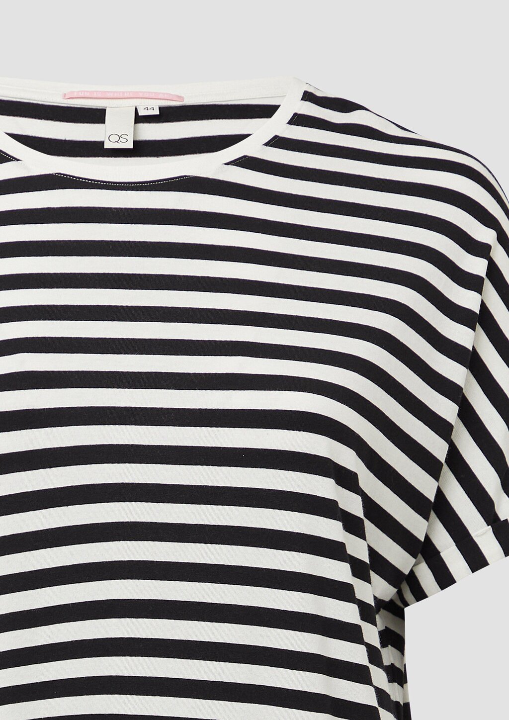 Locker geschnittenes T-Shirt aus Modalmix