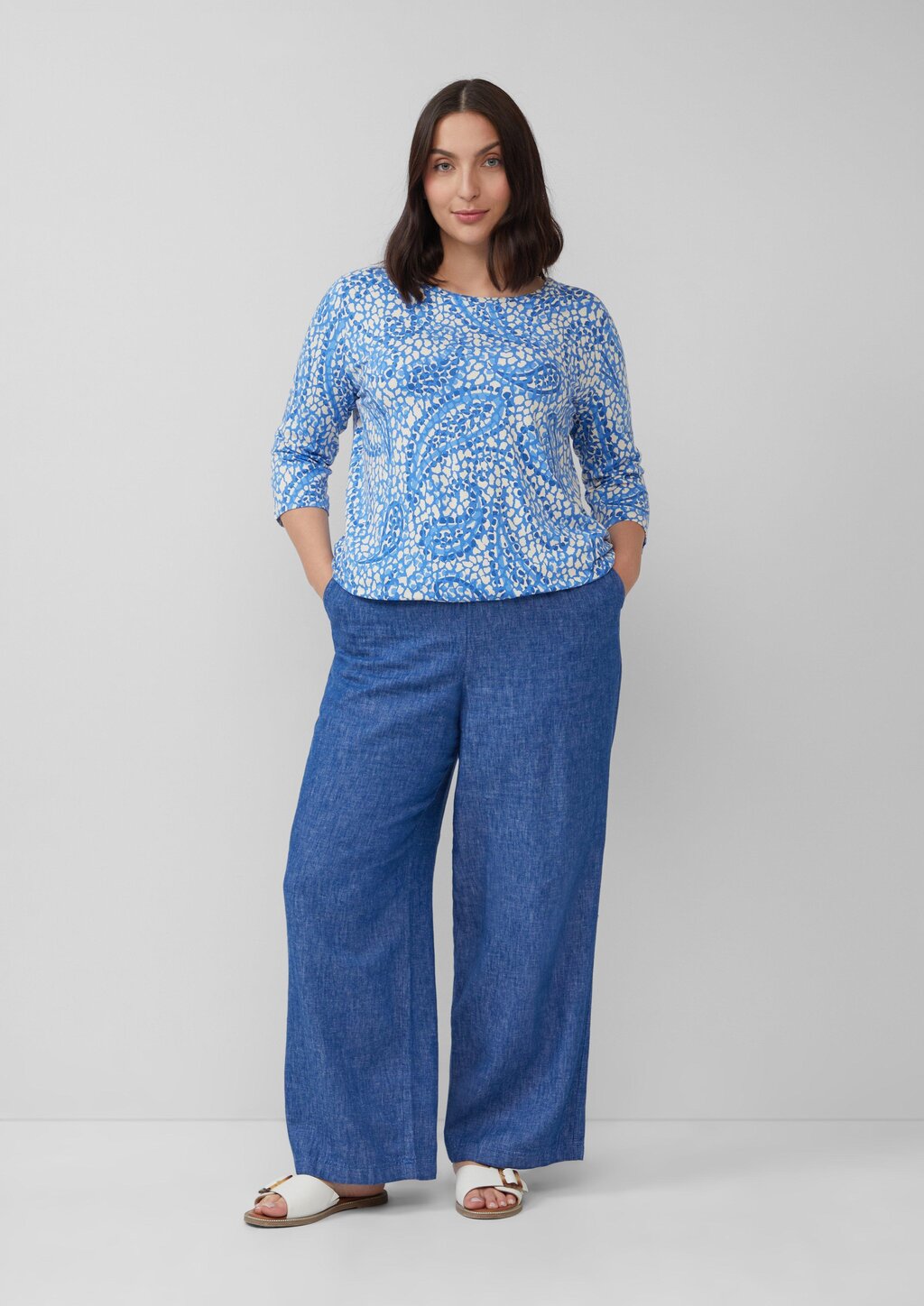 Shirt aus Viskosestretch in O-Shape