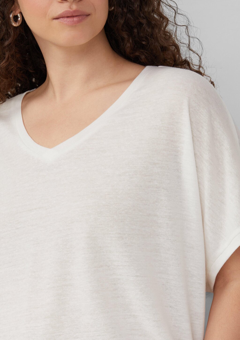 Locker geschnittenes T-Shirt aus Leinenmix