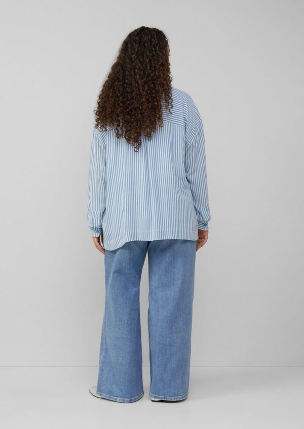 Verkürzte Bluse aus Viskose