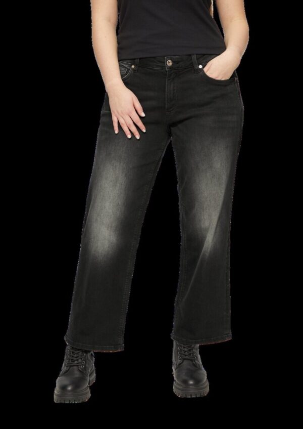 Ankle-Jeans / Slim Fit / Mid Rise / Straight Leg / Super Stretch