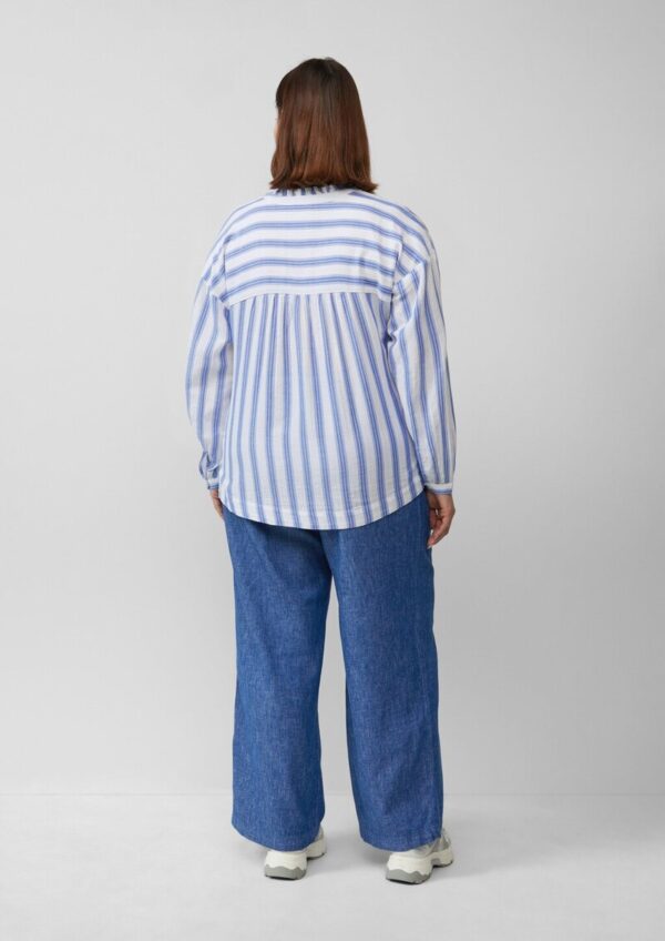 Bluse mit Rüschen und Glitzergarn