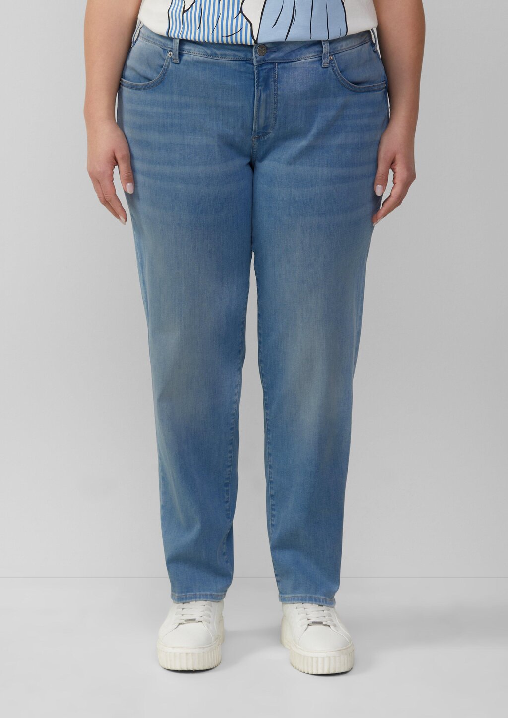 Jeans / Cury Fit / Mid Rise / Slim Tapered Leg