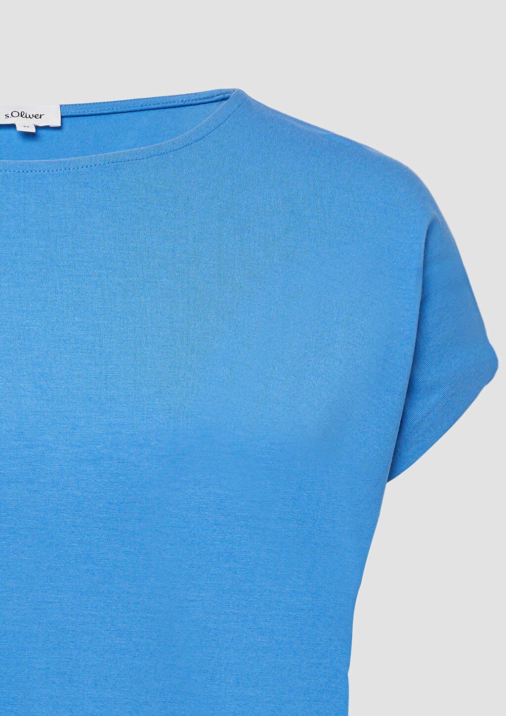 Fließendes Jersey-Shirt mit überschnittenen Schultern