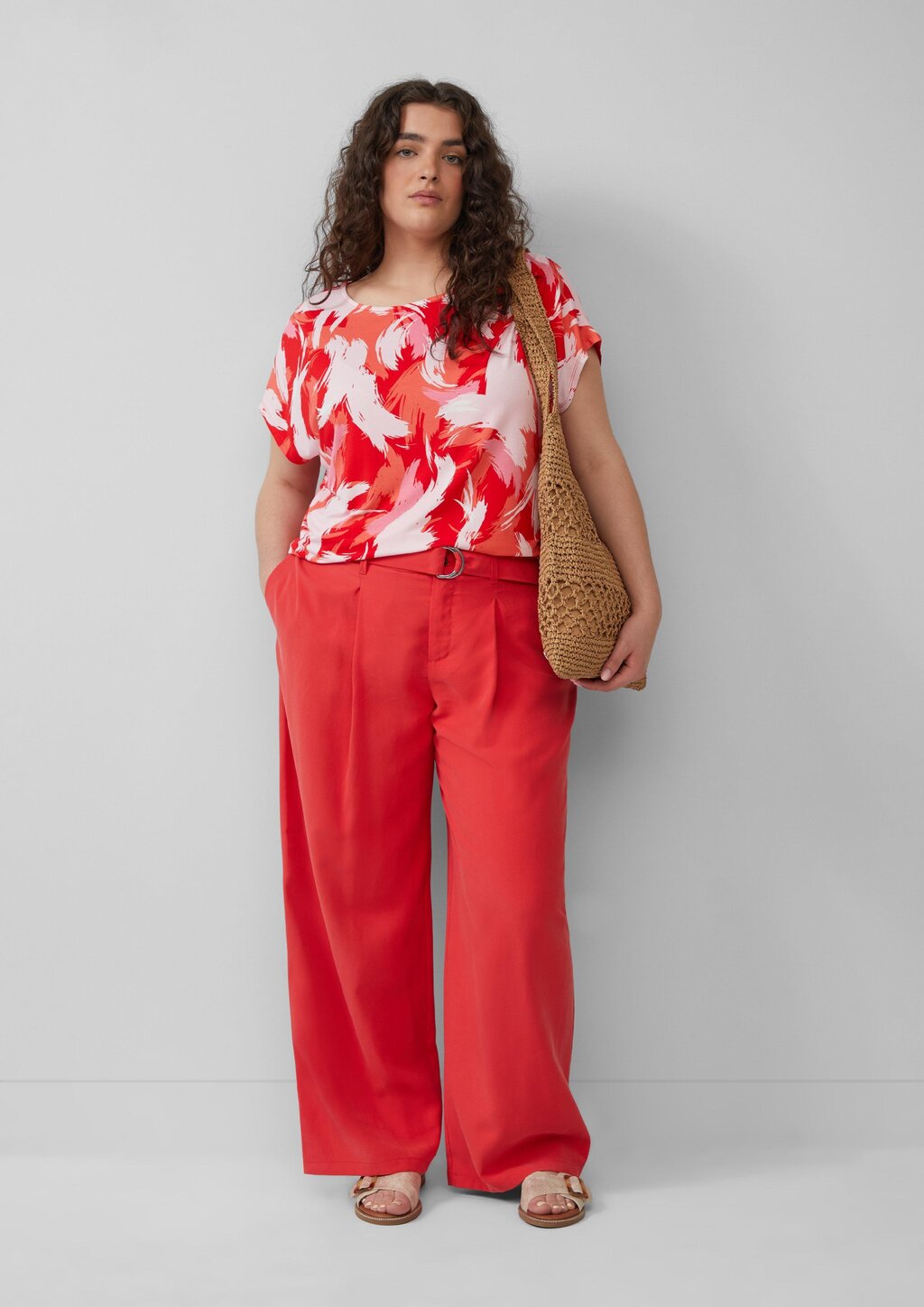 T-Shirt aus Viskosemix im Relaxed Fit