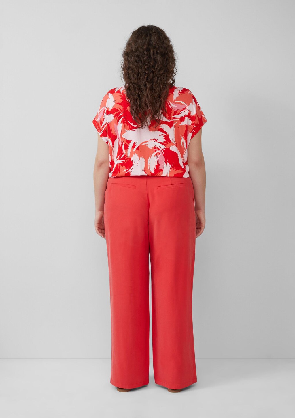 T-Shirt aus Viskosemix im Relaxed Fit