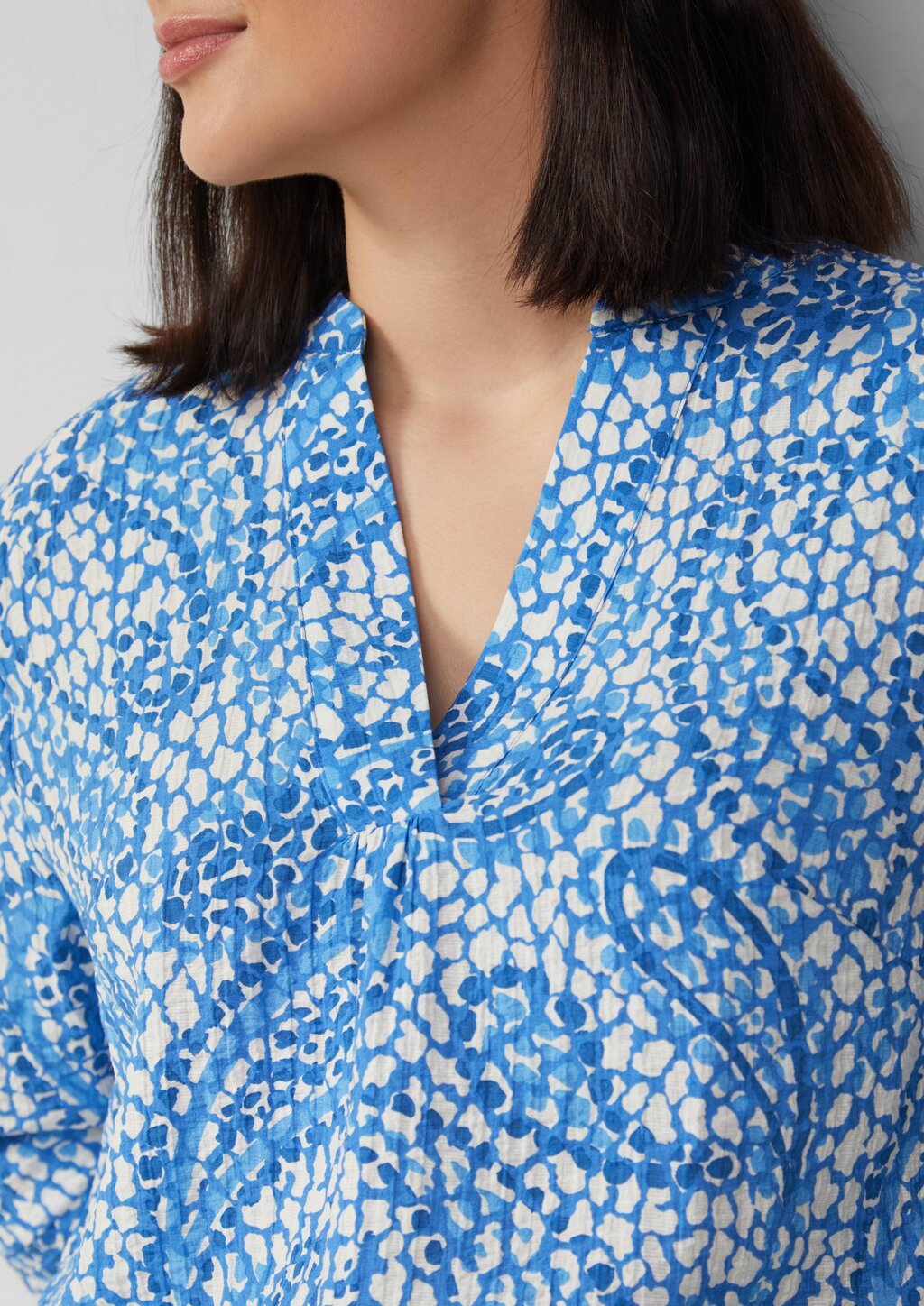 Strukturierte Tunikabluse mit 3/4-Ärmeln