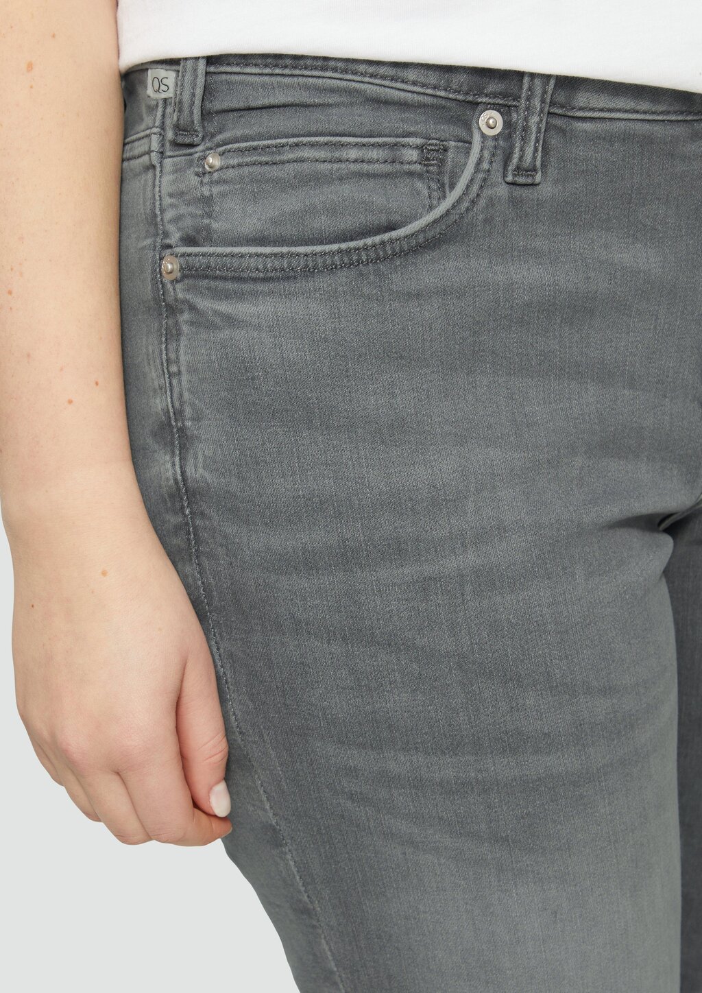 Jeans / Skinny Fit / Mid Rise / Skinny Leg / Super Stretch