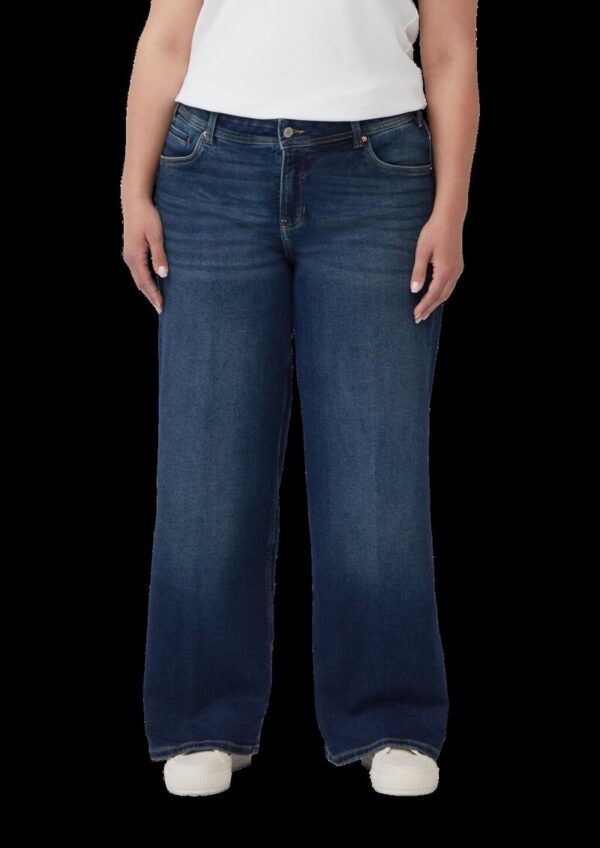 Jeans / Relaxed Fit / Mid Rise / Wide Leg