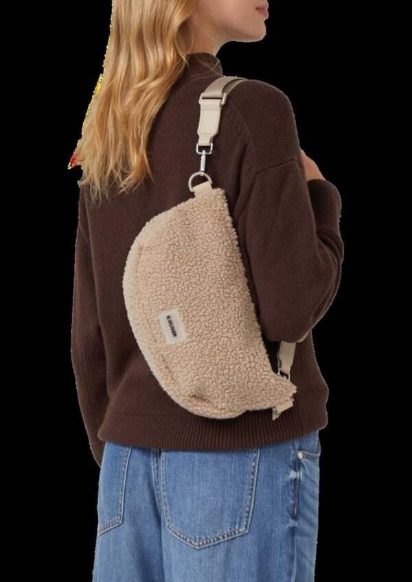 Crossbody-Bag aus Teddyplüsch