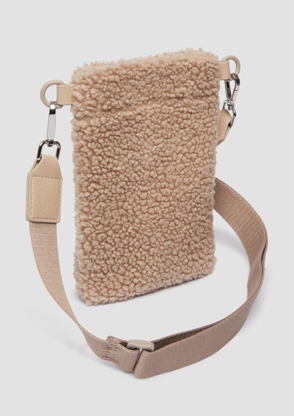 Handy-Tasche aus Teddyplüsch