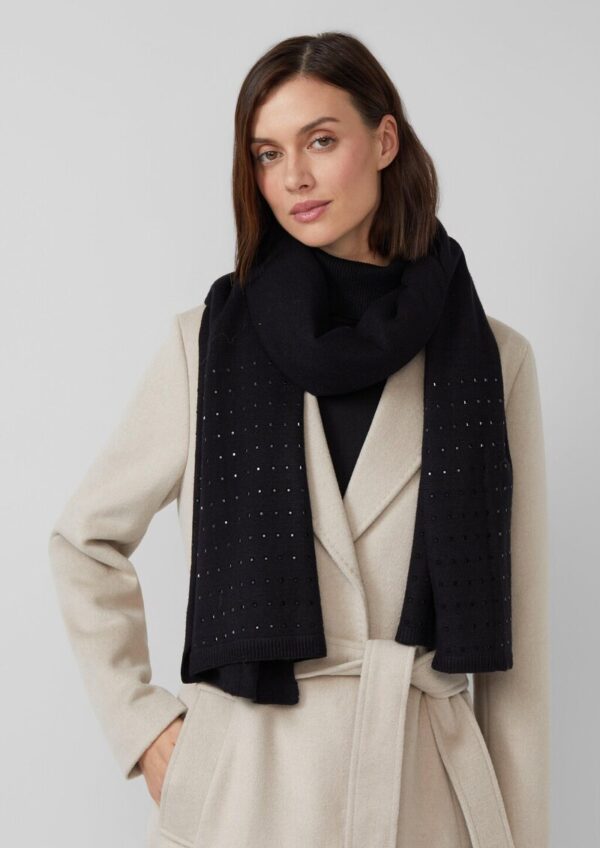 Schal mit Schmucksteinen