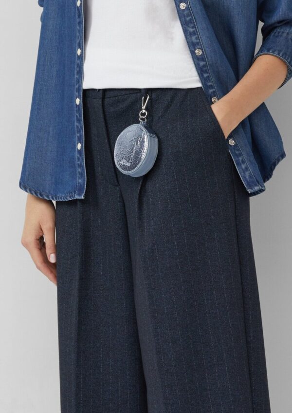 Hanging-Pocket in Crinkle-Optik