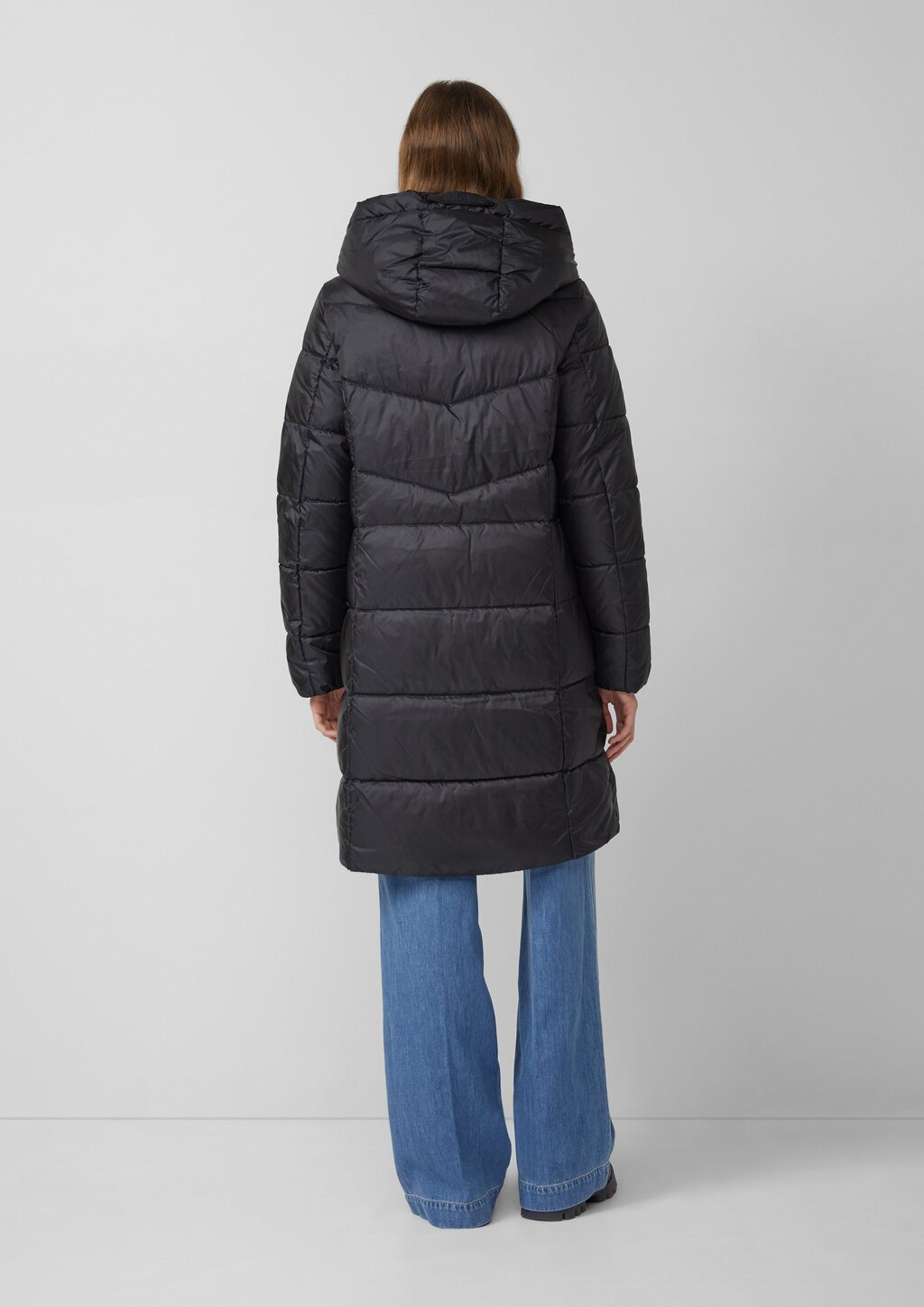 Steppmantel mit Stehkragen und Kapuze