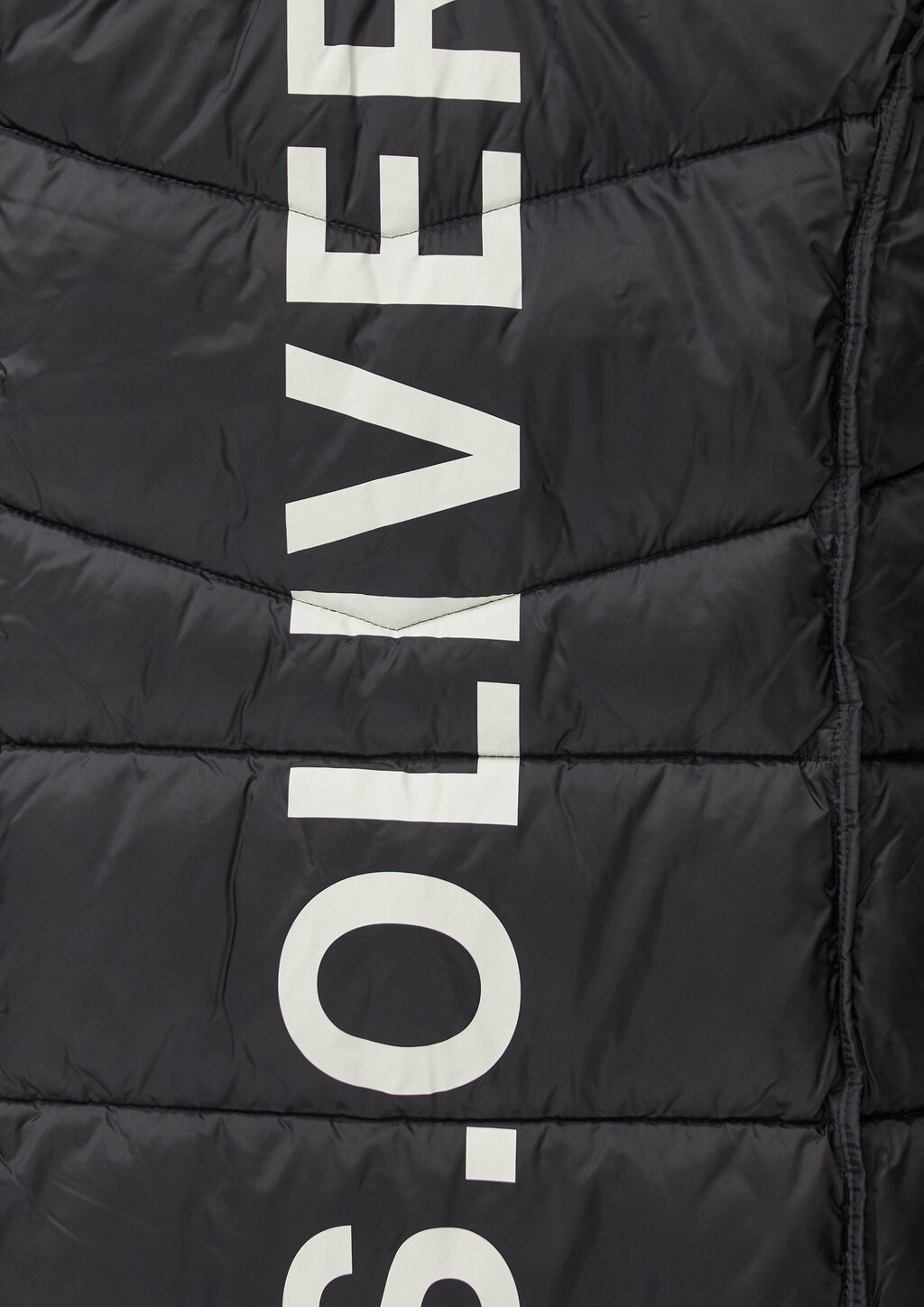 Steppmantel mit Stehkragen und Kapuze