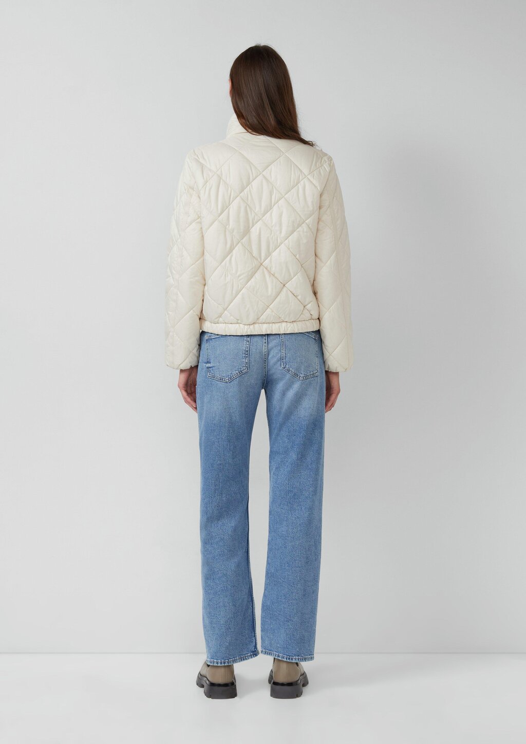 Leichte Steppjacke mit Stehkragen