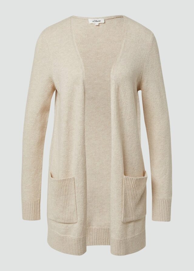 Weiche Strickjacke mit aufgesetzten Taschen
