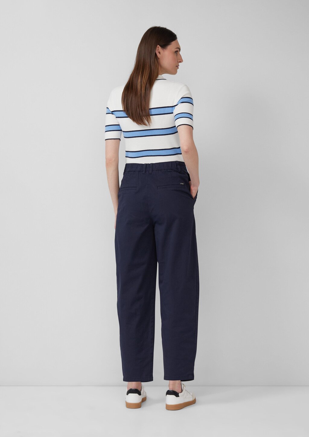 Baumwollstretch-Hose mit Barrel Leg