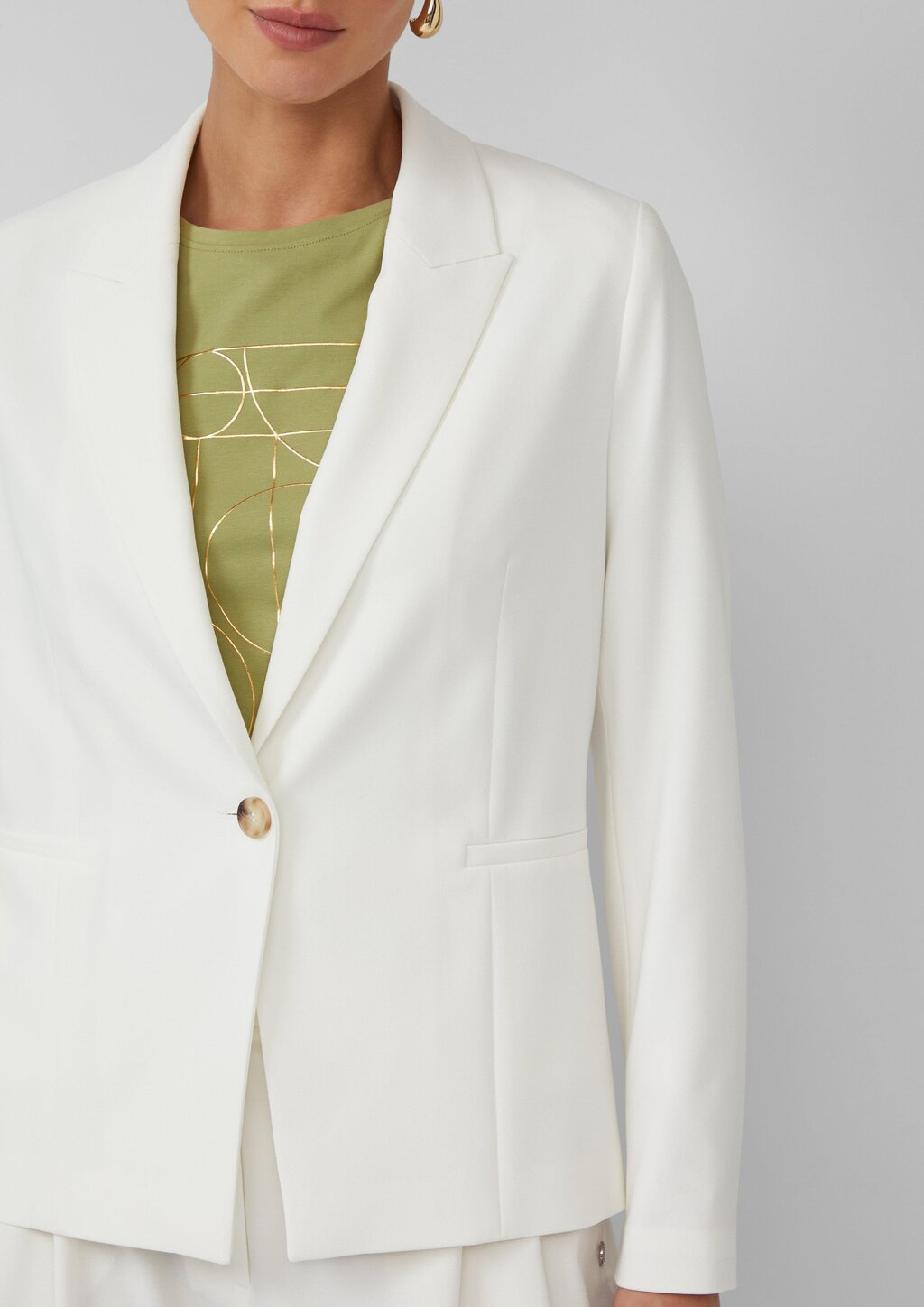 Antaillierter Blazer aus Viskosemix