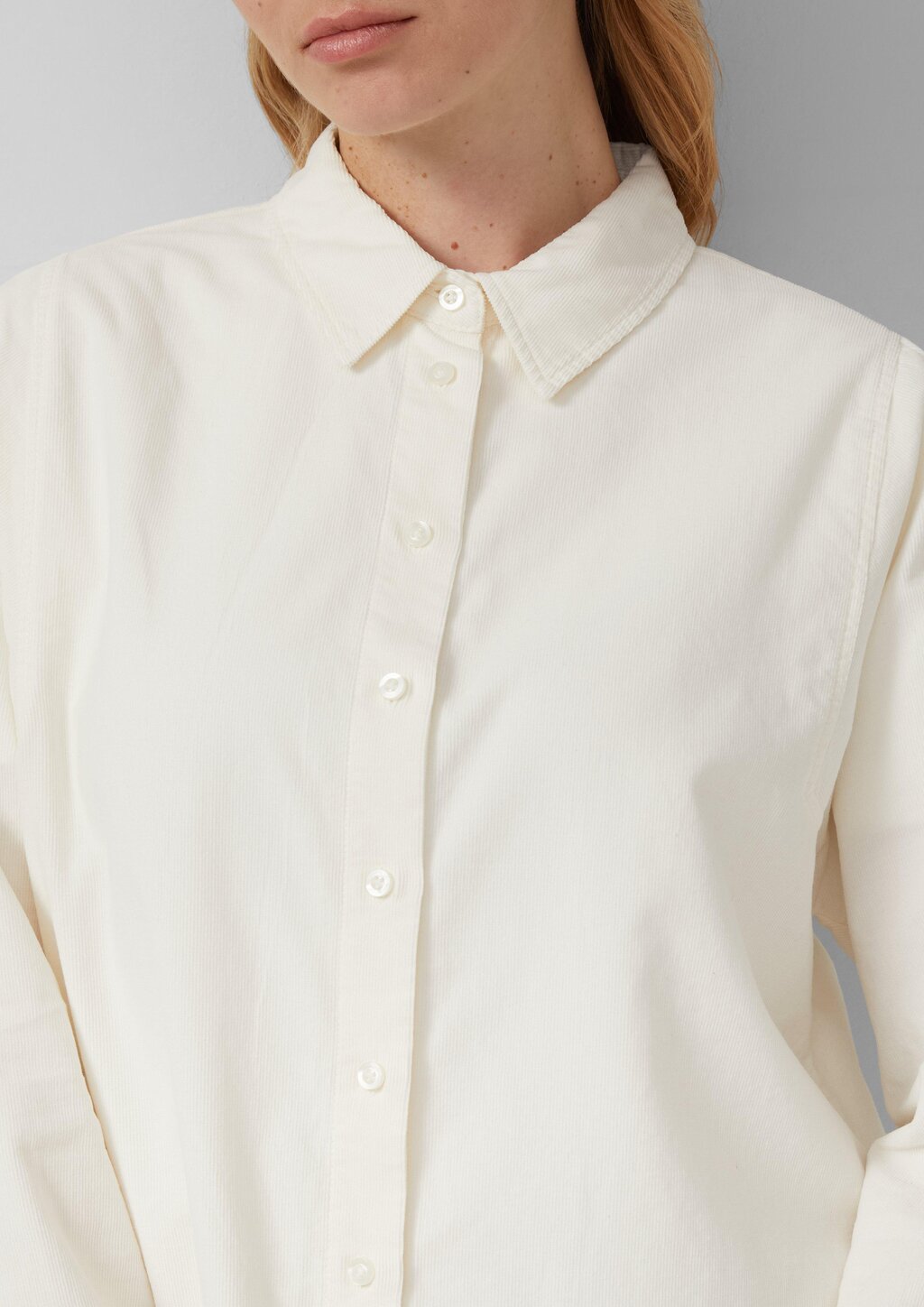 Feincord-Bluse mit Hemdkragen