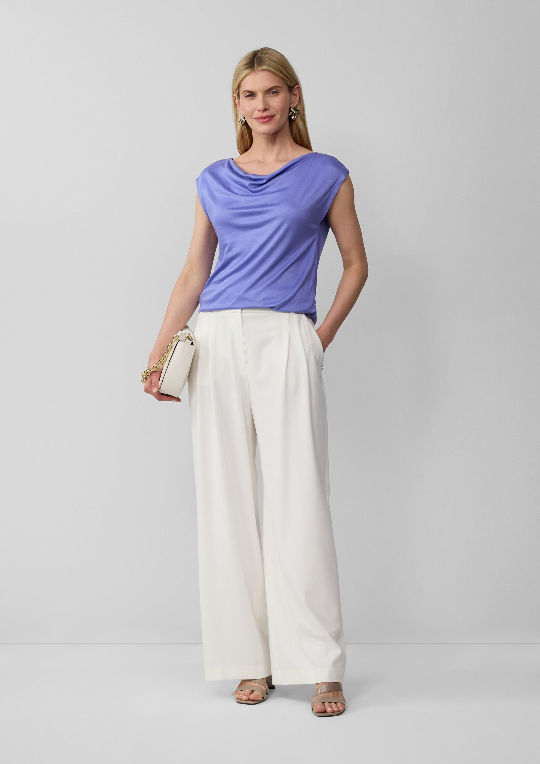 T-Shirt aus Viskose mit Wasserfall-Ausschnitt